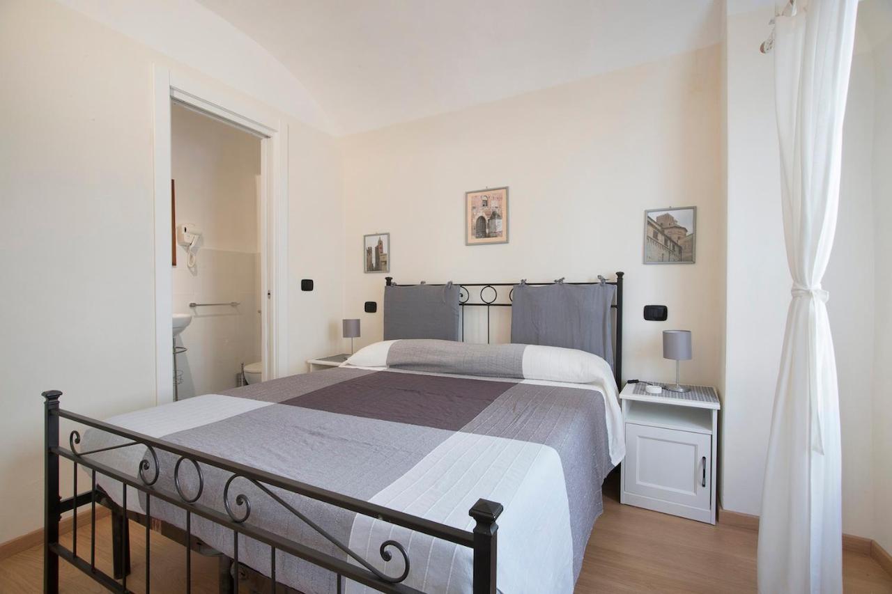 B&B Sotto Le Torri Albenga Exteriér fotografie