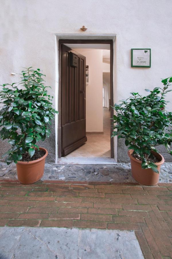 B&B Sotto Le Torri Albenga Exteriér fotografie